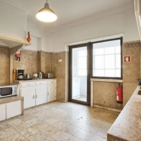 Apollonia 3 By Interhome * Lissabon